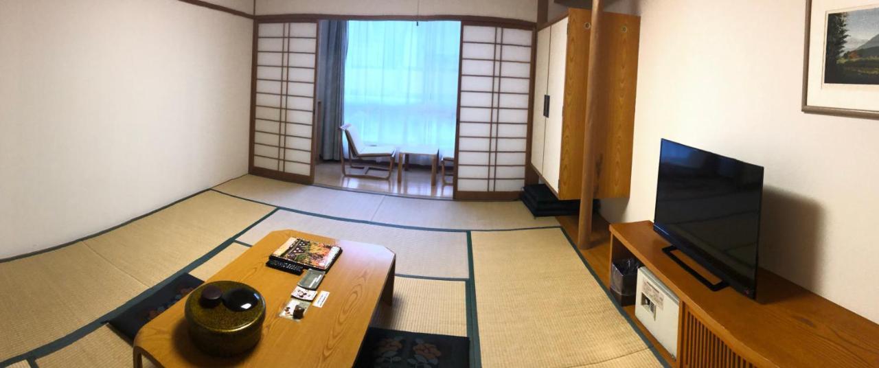 The Gran Resort Elegante Awajishima Zewnętrze zdjęcie
