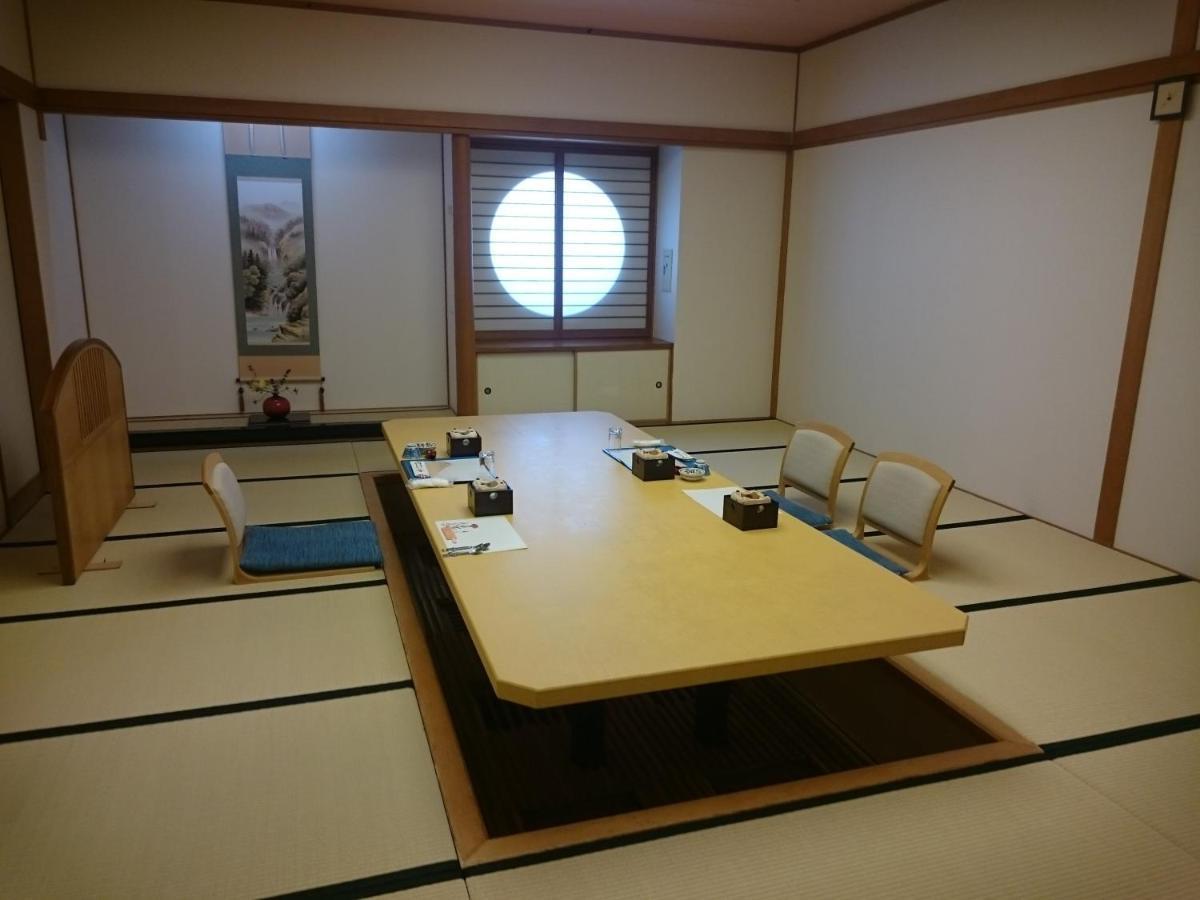The Gran Resort Elegante Awajishima Zewnętrze zdjęcie