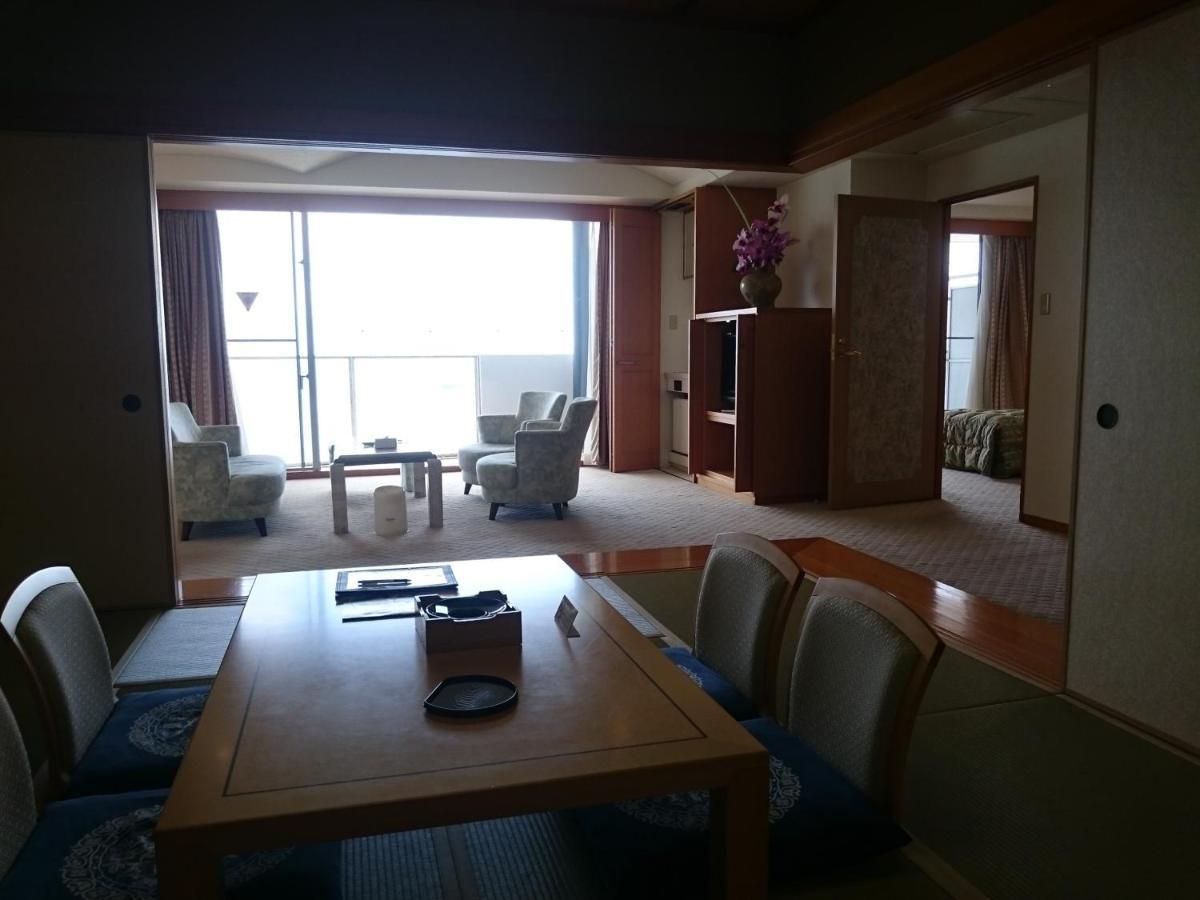 The Gran Resort Elegante Awajishima Zewnętrze zdjęcie