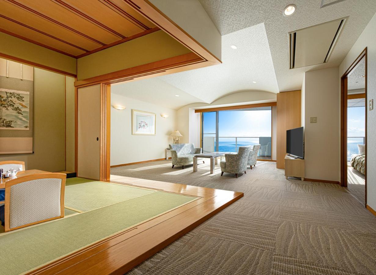 The Gran Resort Elegante Awajishima Zewnętrze zdjęcie