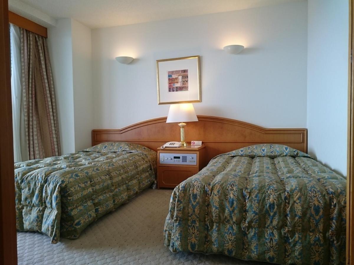 The Gran Resort Elegante Awajishima Zewnętrze zdjęcie